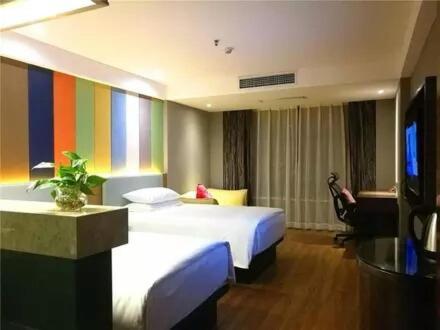 The Posh Hotel หนานชาง ภายนอก รูปภาพ